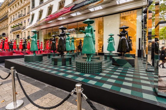 Animation de rue boutique Dior